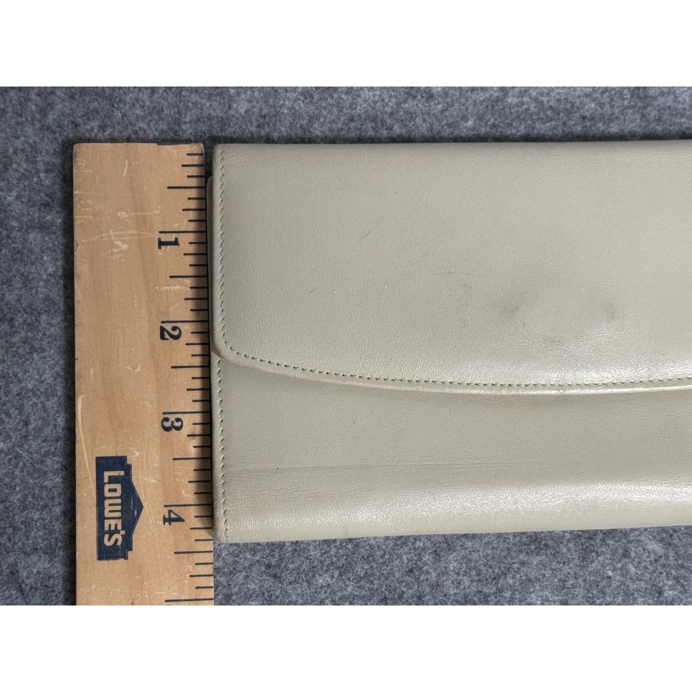COACH VINTAGE BONE LEATHER STERLING CLUTCH Wallet - Picture 7 of 8